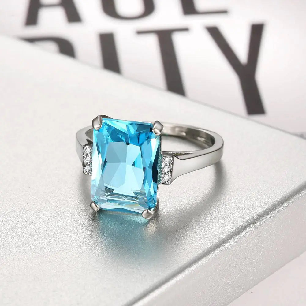 Luxury Topaz Blue Zircon Ring for Engagement